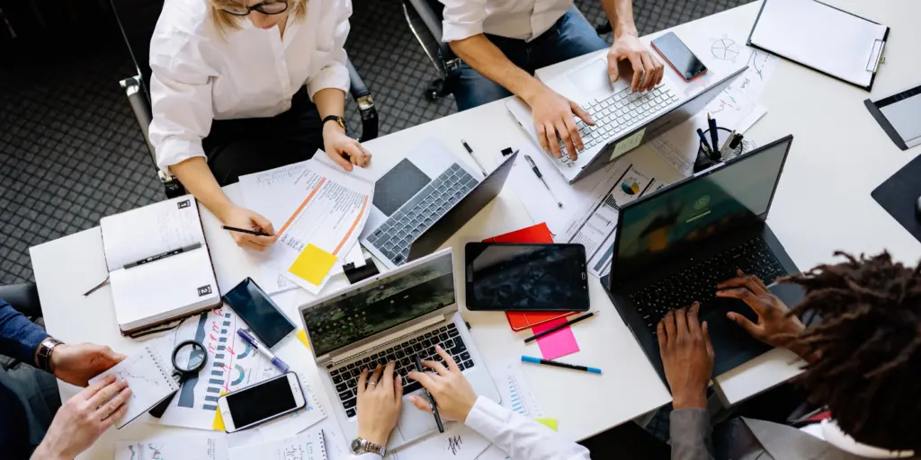 Ufficio 6 persone a Trieste per team e progetti in Coworking